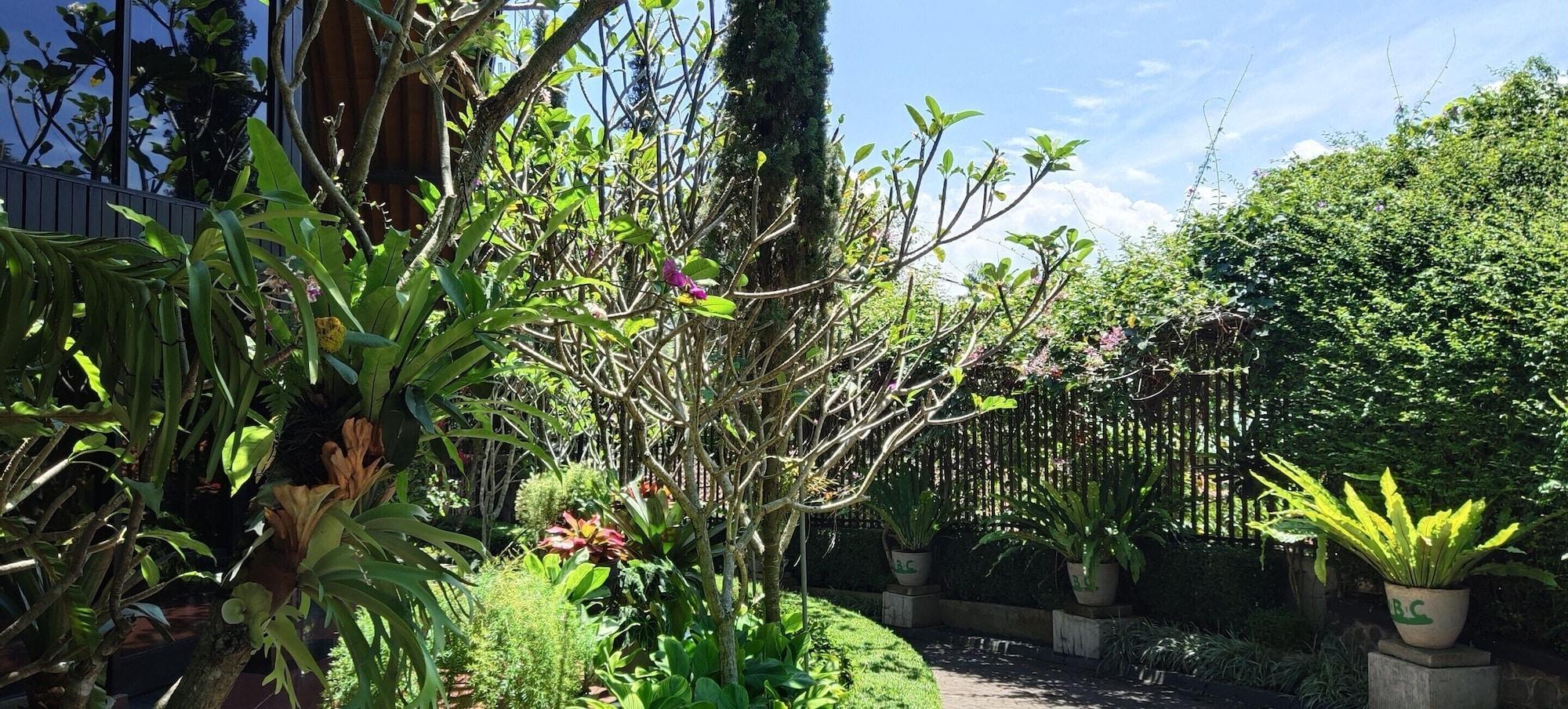 Obc Villa 万隆 外观 照片